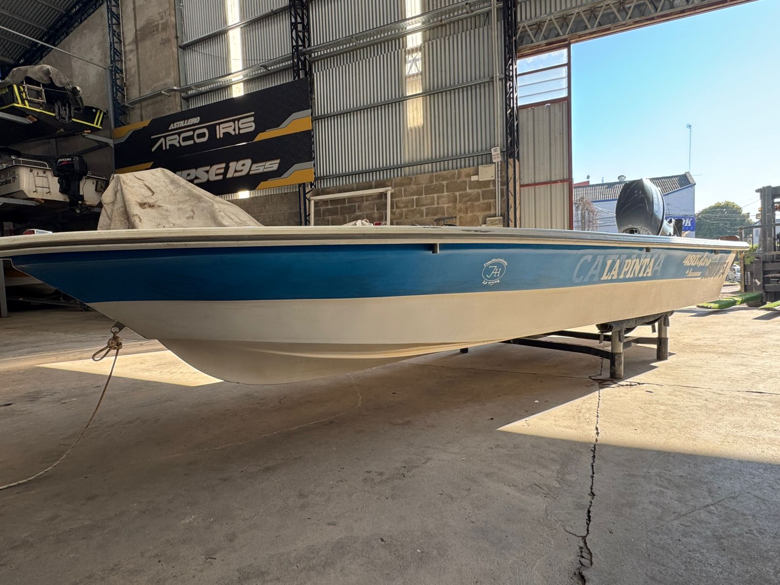 Islero 480 con Yamaha 40 HP. 2T.